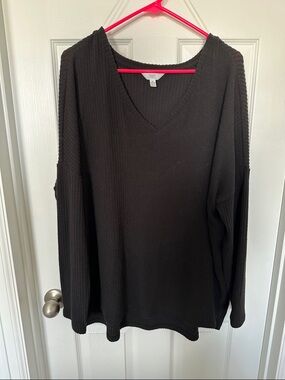 Time and Tru Black V-Neck Ribbed Long Sleeve Sweater
